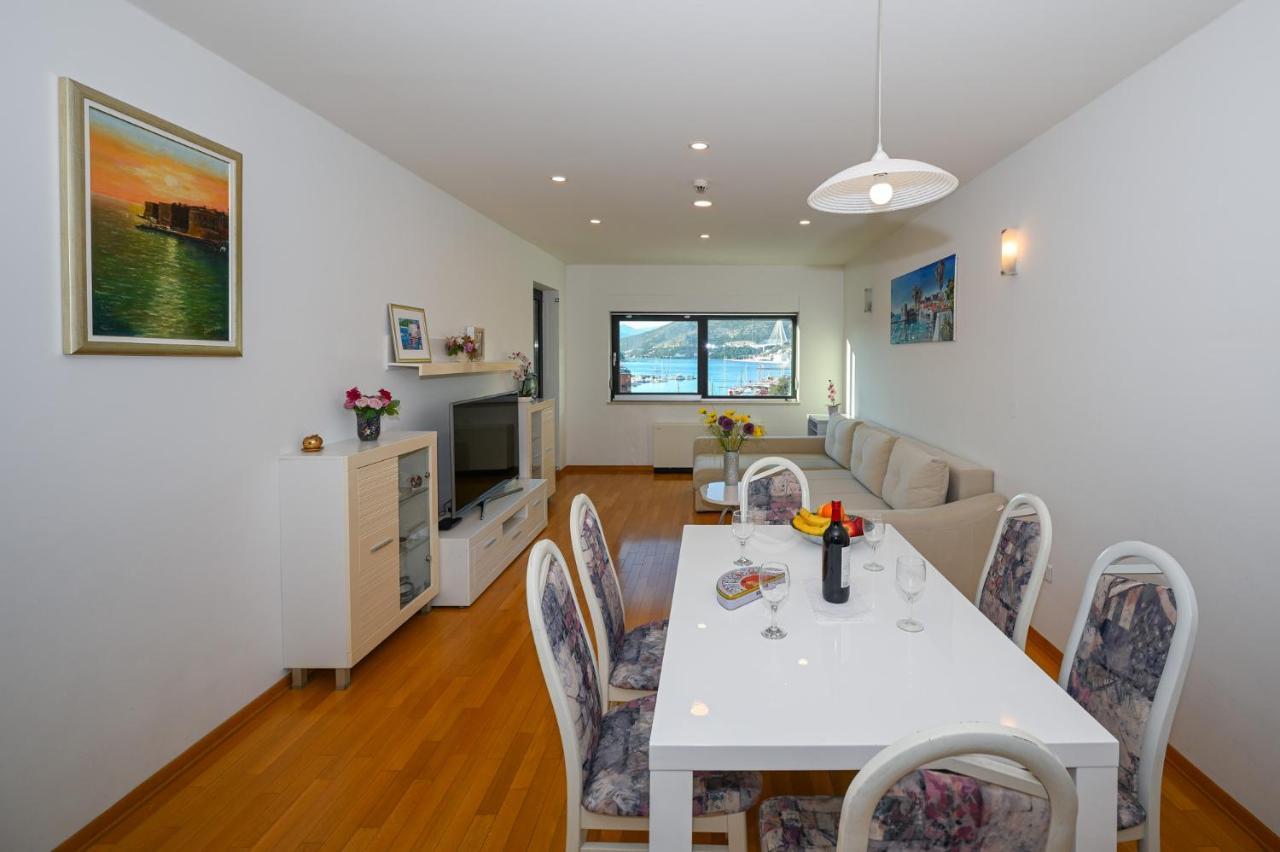 Sea View Porto With Secured Private Parking Διαμέρισμα Ντουμπρόβνικ Εξωτερικό φωτογραφία